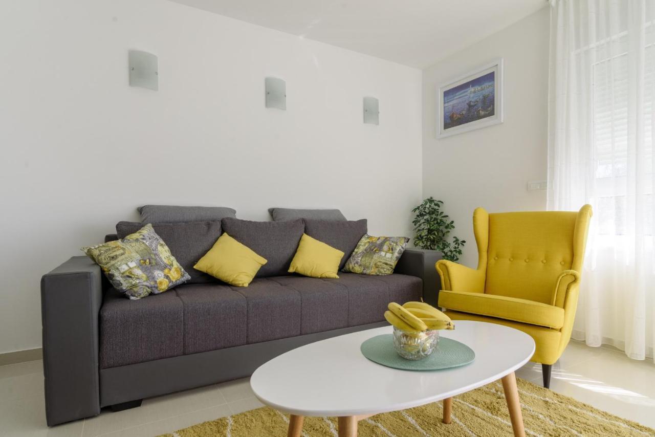 Apartment S-7 Трогір Екстер'єр фото